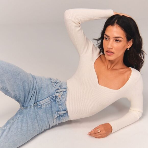 Abercrombie & Fitch Sweetheart Neckline Ribbed Long Sleeve Bodysuit in Cream L - Picture 1 of 11